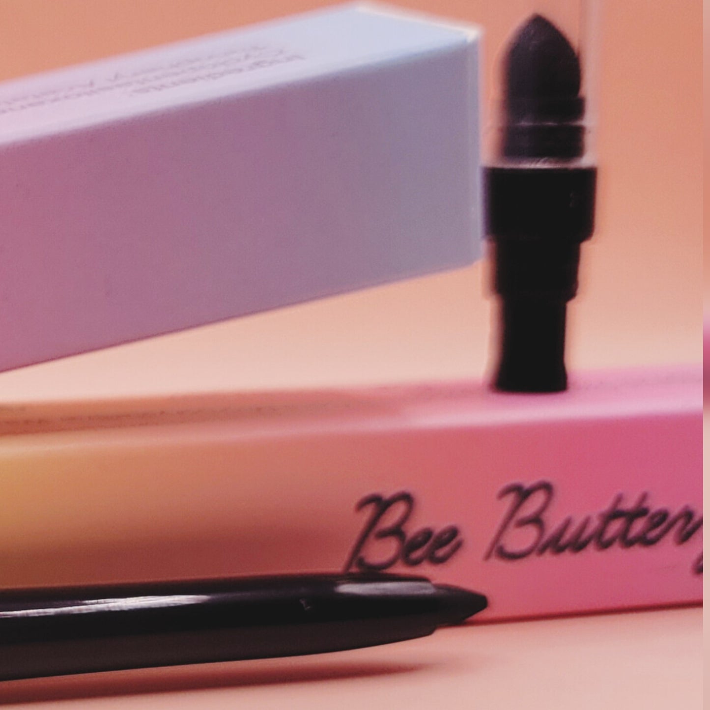 Bee Buttery Eyeliner